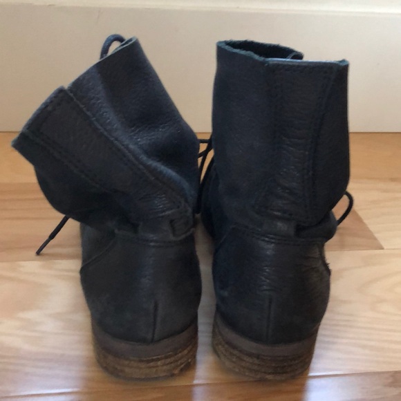 Lucky Brand Women’s Leather Moro Combat Boots - Picture 4 of 7